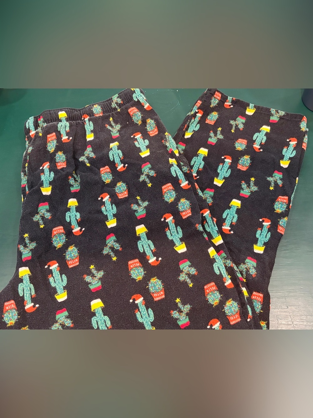 Old Navy Black Holiday Cactus Lounge Pants